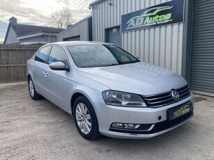 2012 - Volkswagen Passat Manual