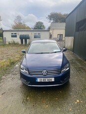 2012 - Volkswagen Passat Manual