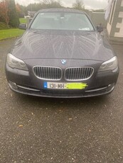 2013 - BMW 5-Series Manual