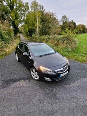 2013 - Vauxhall Astra ---