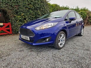 2014 - Ford Fiesta Manual