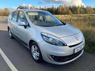 2014 - Renault Grand Scenic Manual