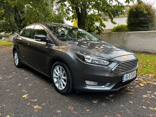 2015 - Ford Focus Manual