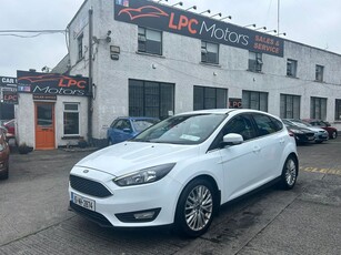 2015 - Ford Focus Manual