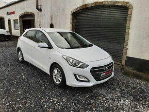 2015 - Hyundai i30 Manual