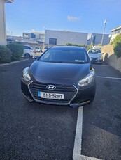 2015 - Hyundai i40 Manual