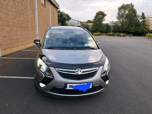 2015 - Vauxhall Zafira ---