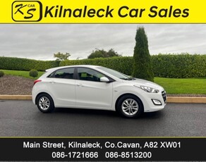 2016 - Hyundai i30 Manual