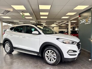 2016 - Hyundai Tucson Manual