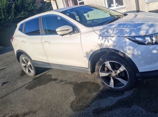 2016 - Nissan Qashqai Manual