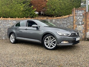 2016 - Volkswagen Passat Manual