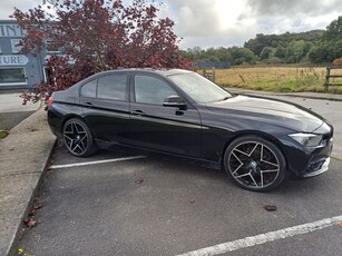 2017 - BMW 3-Series Manual