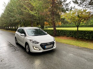 2017 - Hyundai i30 Manual