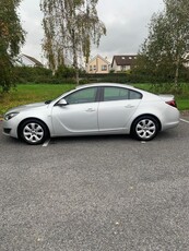 2017 - Opel Insignia Manual