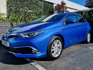 2017 - Toyota Auris Automatic