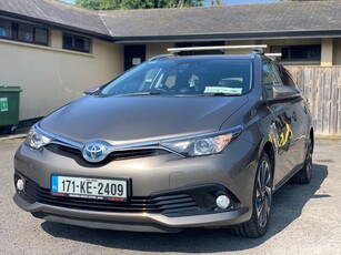 2017 - Toyota Auris Automatic