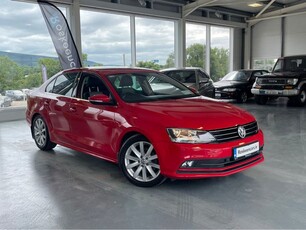 2017 - Volkswagen Jetta Manual