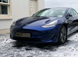 2019 - Tesla Model 3 Automatic