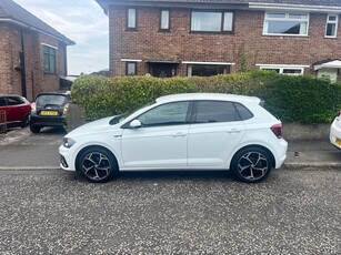 2019 - Volkswagen Polo Manual