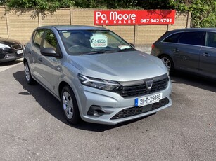 2021 - Dacia Sandero Manual