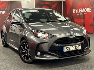 2022 - Toyota Yaris Manual