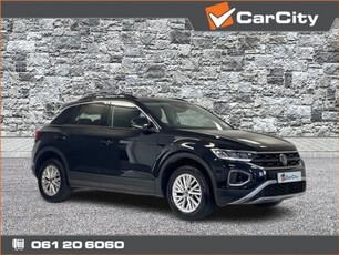 2022 - Volkswagen T-Roc Manual