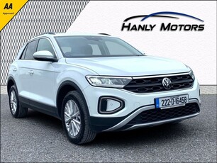 2022 - Volkswagen T-Roc Manual