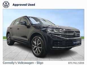 2024 - Volkswagen Touareg Automatic