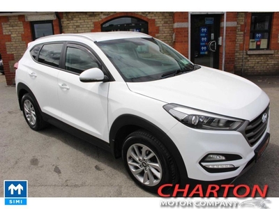 2016 - Hyundai Tucson Manual