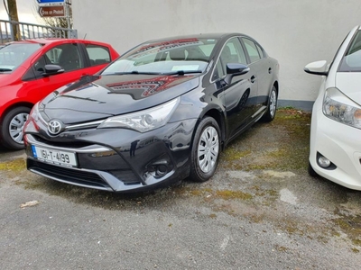 2016 - Toyota Avensis Manual