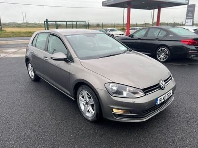 2015 - Volkswagen Golf Manual