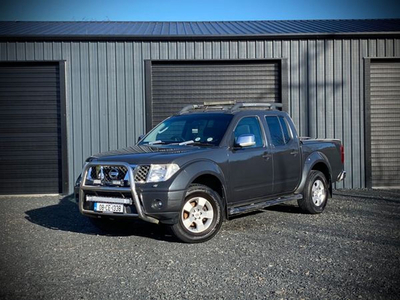 NISSAN NAVARA