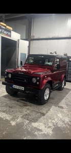 2000 - Land Rover Defender ---