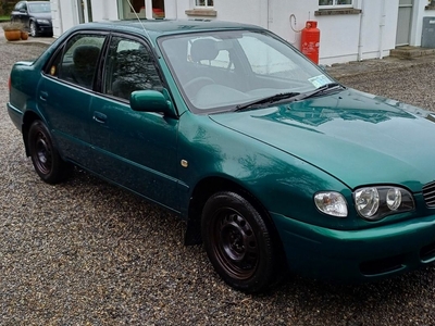 2000 - Toyota Corolla Manual