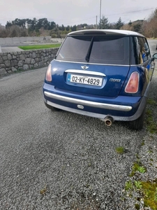 2002 - Mini Cooper ---