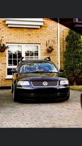 2002 - Volkswagen Passat Manual