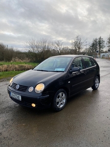 2003 - Volkswagen Polo Manual