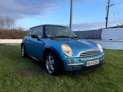 2005 - Mini One ---