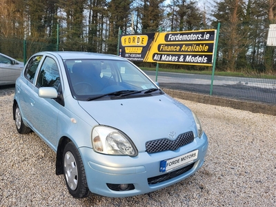 2005 - Toyota Yaris Manual