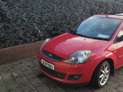 2006 - Ford Fiesta Manual