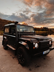 2006 - Land Rover Defender Manual