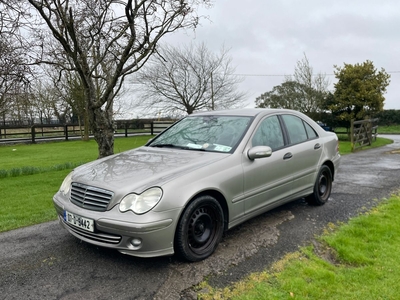 2007 - Mercedes-Benz C-Class Manual