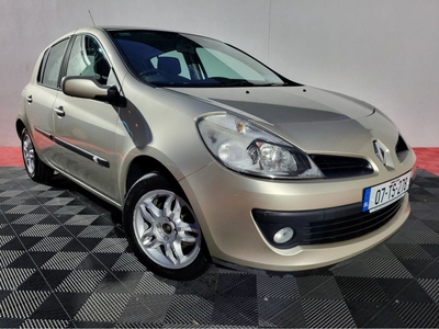 2007 - Renault Clio Manual