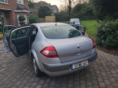 2007 - Renault Megane Manual