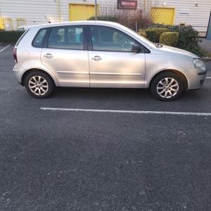 2007 - Volkswagen Polo Manual