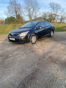 2009 - Toyota Avensis ---