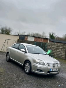 2009 - Toyota Avensis Manual