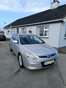 2010 - Hyundai i30 Manual