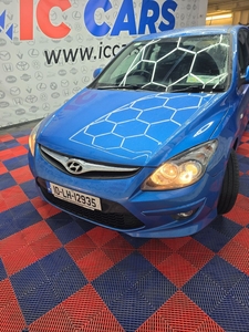 2010 - Hyundai i30 Manual