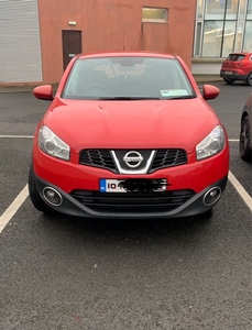 2010 - Nissan Qashqai ---